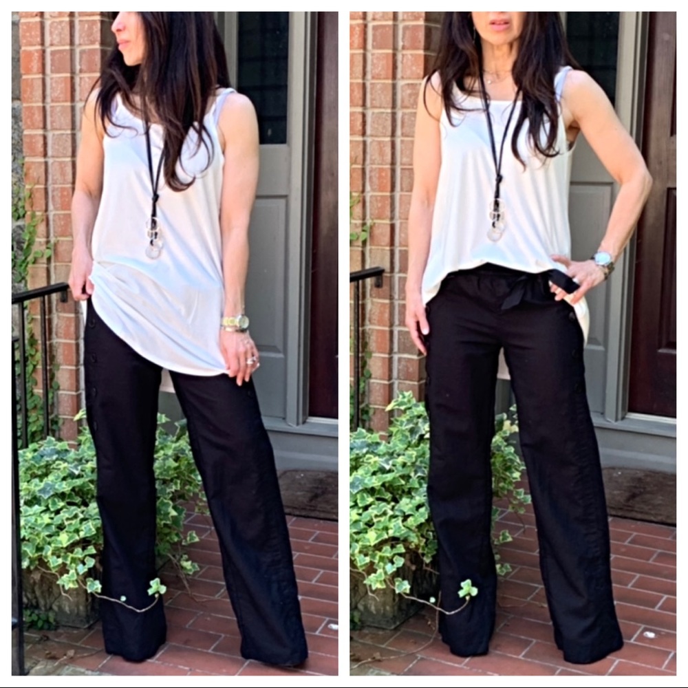 ✨LAST✨Off white reversible tank loose fit tunic - Picture 3 of 7